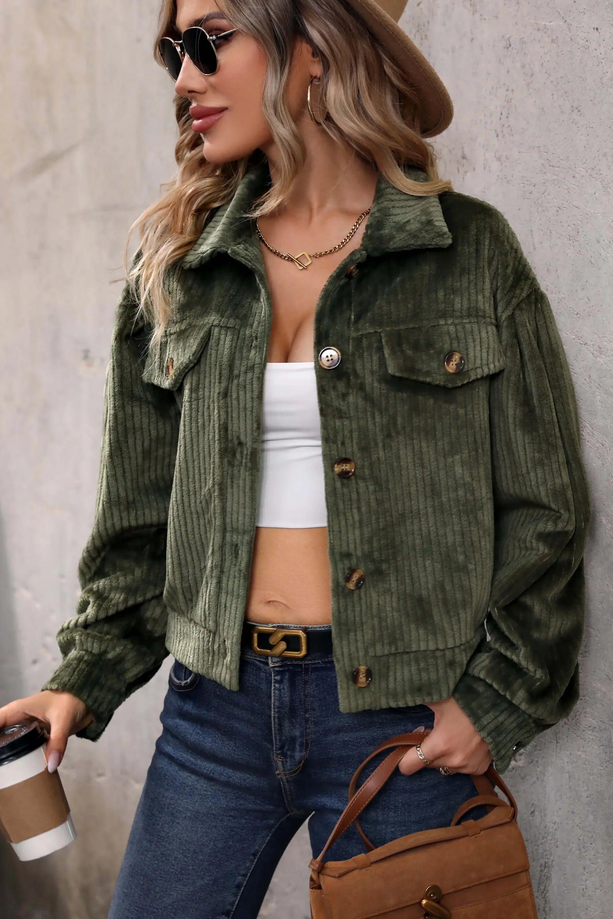 Sabrina Cropped Corduroy Shacket - Verde oliva 