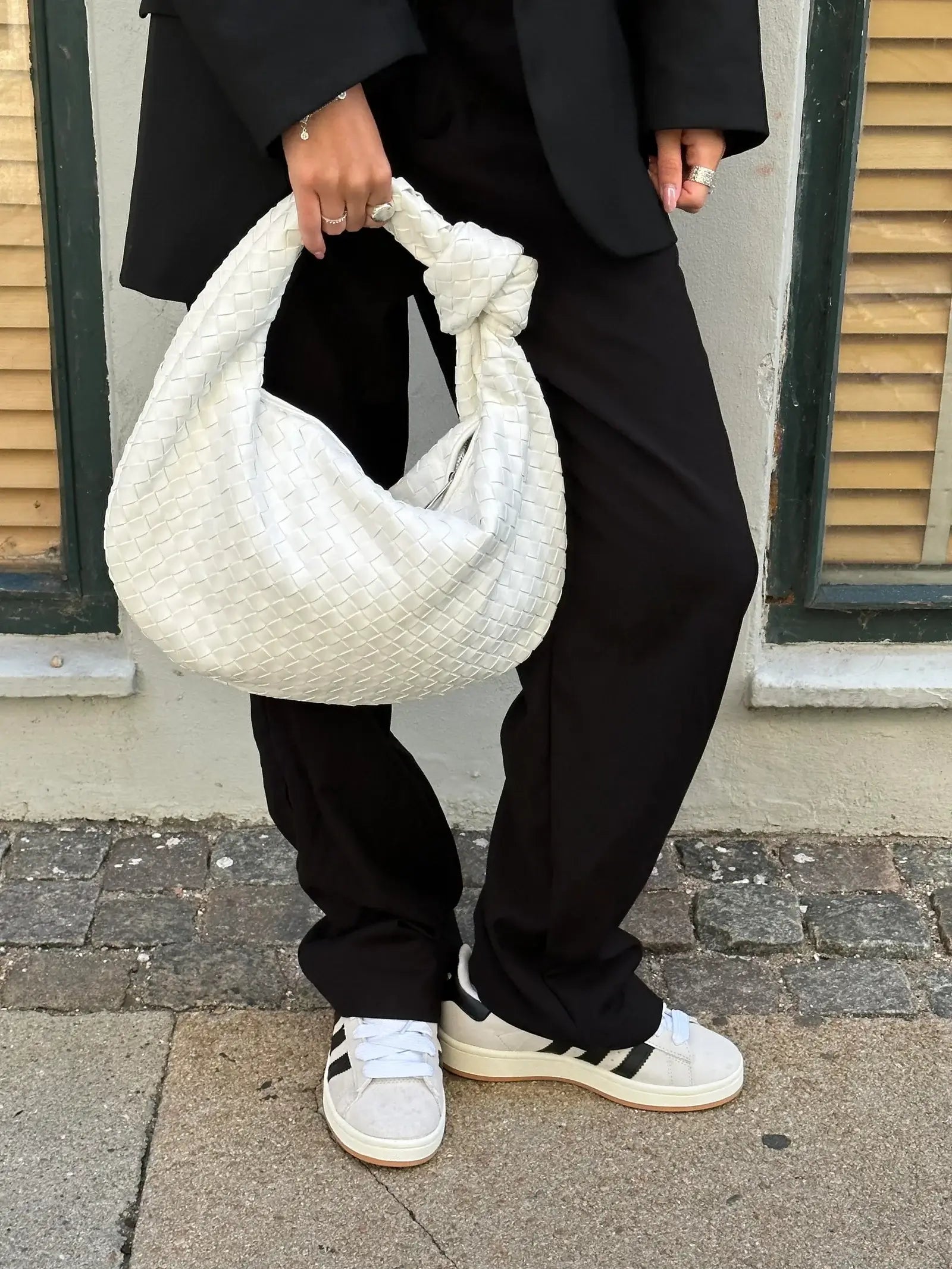 Valentina - Woven Bag Medium